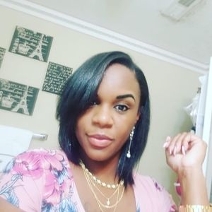 Meet your Posher, Camille